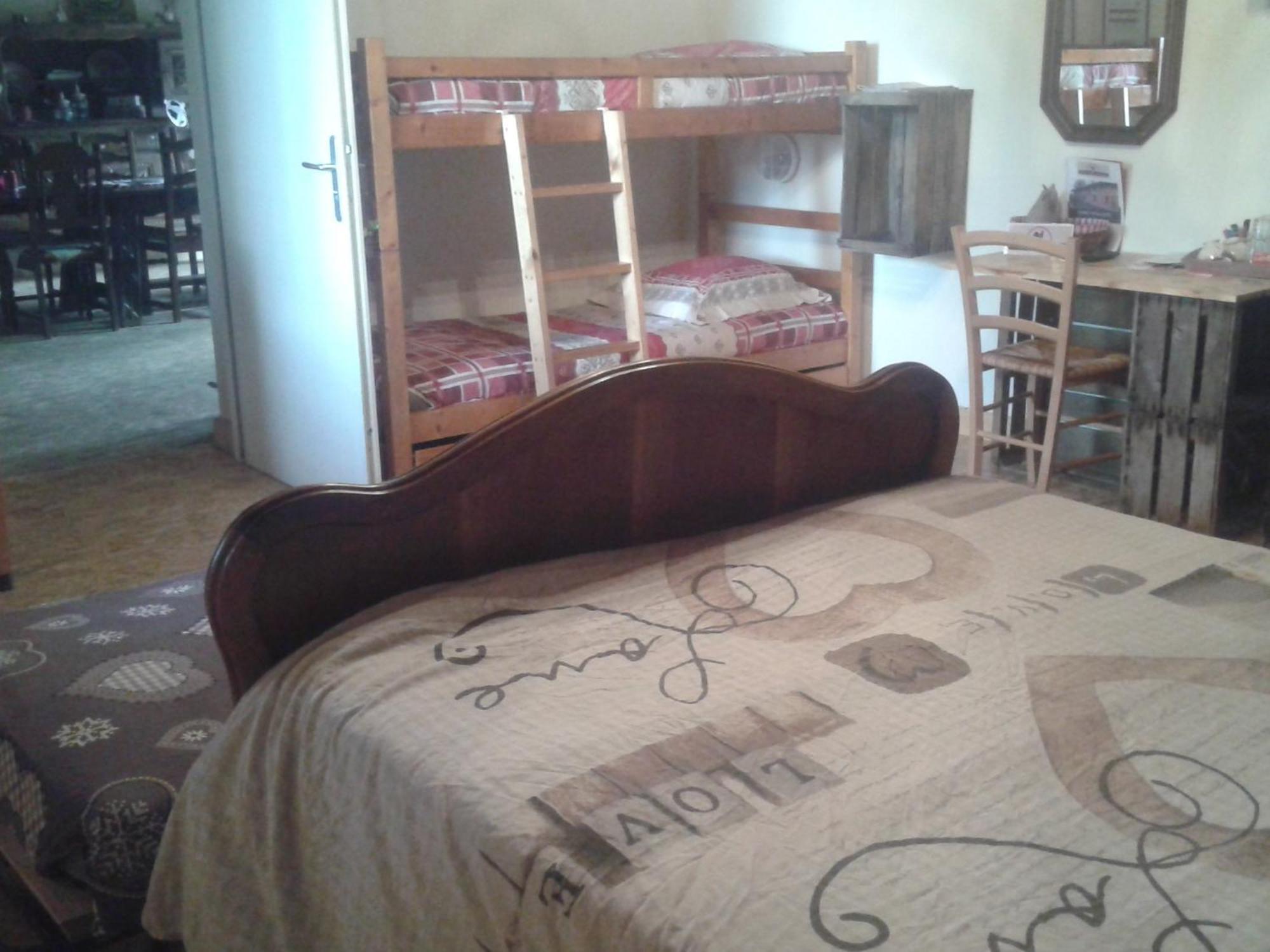A La Poularde B&B Curciat-Dongalon Pokoj fotografie